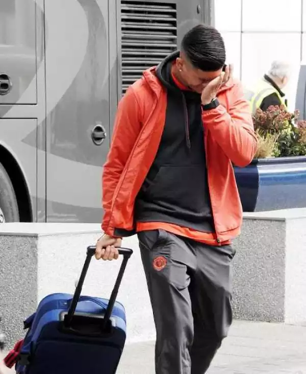 Manchester United Star Marcos Rojo Breaks Down In Tears At Airport (Photos)